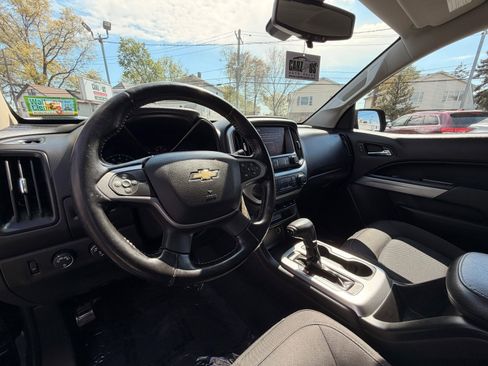 Used 2020 Chevrolet Colorado LT AWD/4WD image 20