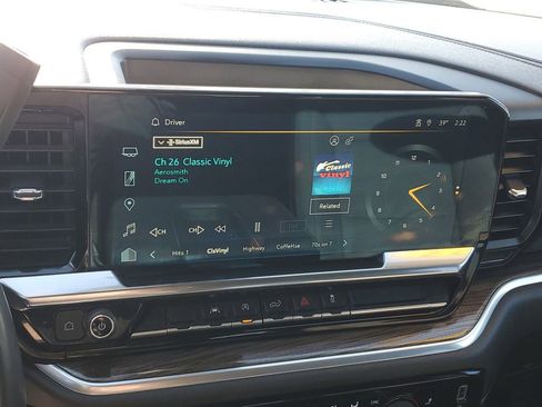 Used 2023 Chevrolet Silverado 1500 LT image 25