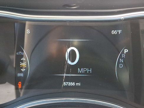 Used 2022 Jeep Grand Cherokee Limited image 23