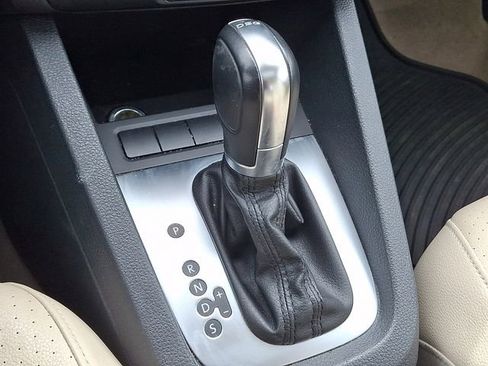 Used 2013 Volkswagen Jetta TDI FWD image 12
