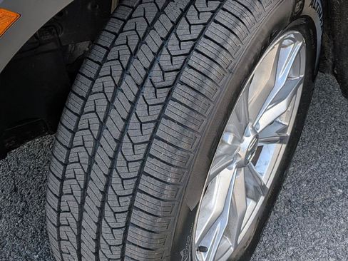 Certified 2024 Honda CR-V EX image 2