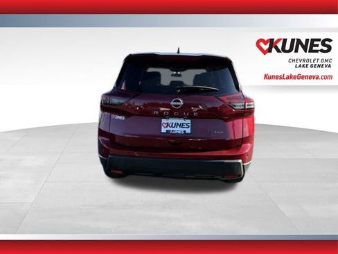 Used 2025 Nissan Rogue SV AWD/4WD image 7