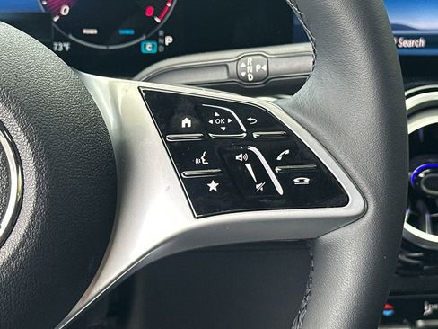 New 2026 Mercedes-Benz GLB 250 image 28