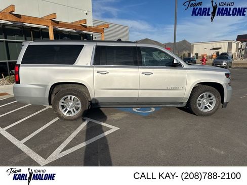 Used 2020 Chevrolet Suburban LT w/ Max Trailering Package AWD/4WD image 4