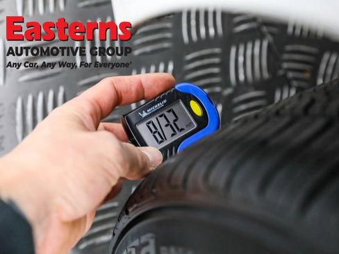 Used 2024 Toyota Camry SE w/ Cold Weather Package image 29