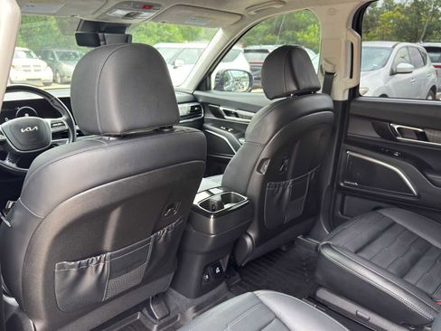 Used 2023 Kia Telluride SX Prestige AWD/4WD image 19