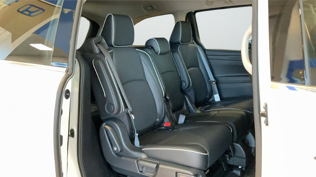 New 2027 Honda Odyssey Elite image 13