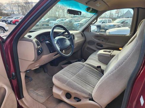 Used 1998 Ford F150 XLT image 12