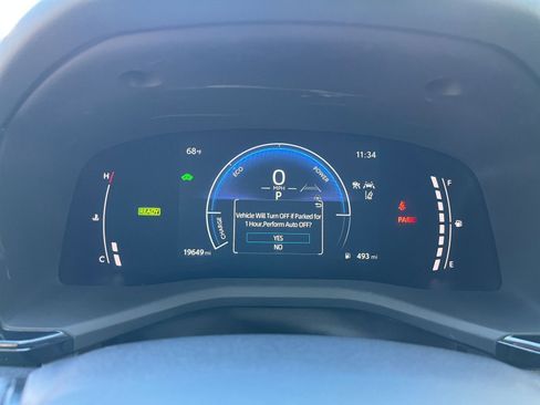 Used 2025 Toyota Camry LE image 39