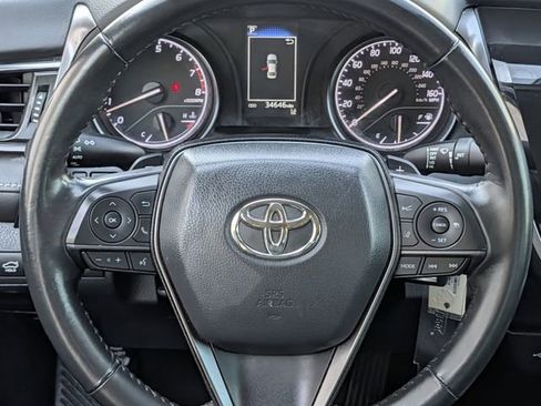 Used 2024 Toyota Camry SE image 13