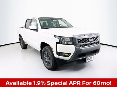 New 2025 Nissan Frontier SV w/ SV Convenience Package