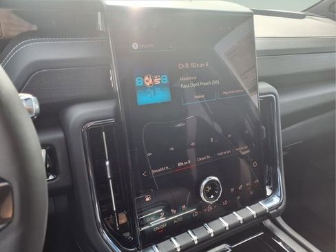 New 2026 GMC Yukon XL AT4 Ultimate image 10