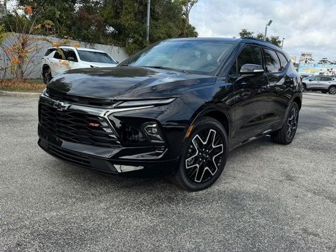 New 2025 Chevrolet Blazer RS w/ Driver Confidence II Package AWD/4WD image 4