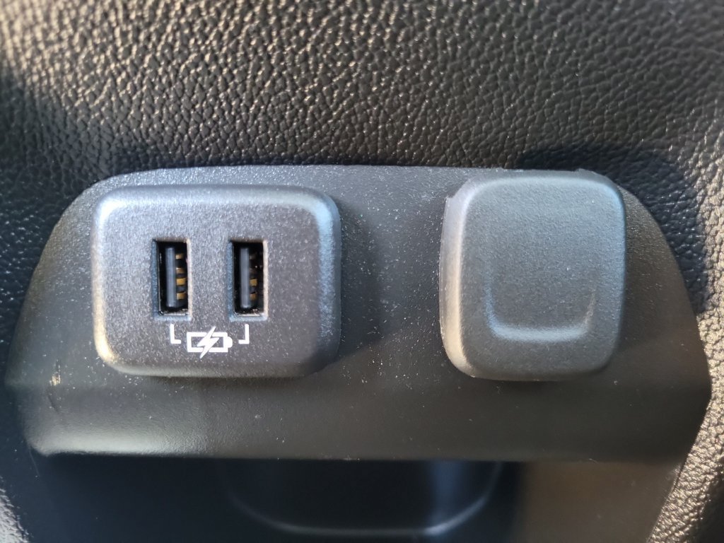 Used 2022 GMC Canyon AT4 w/ Trailering Package AWD/4WD image 15