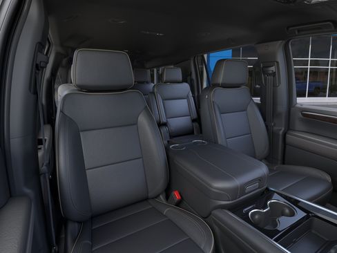 New 2026 Chevrolet Suburban Premier AWD/4WD image 40