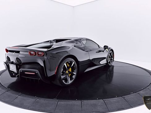 Used 2024 Ferrari SF90 Spider AWD/4WD image 16