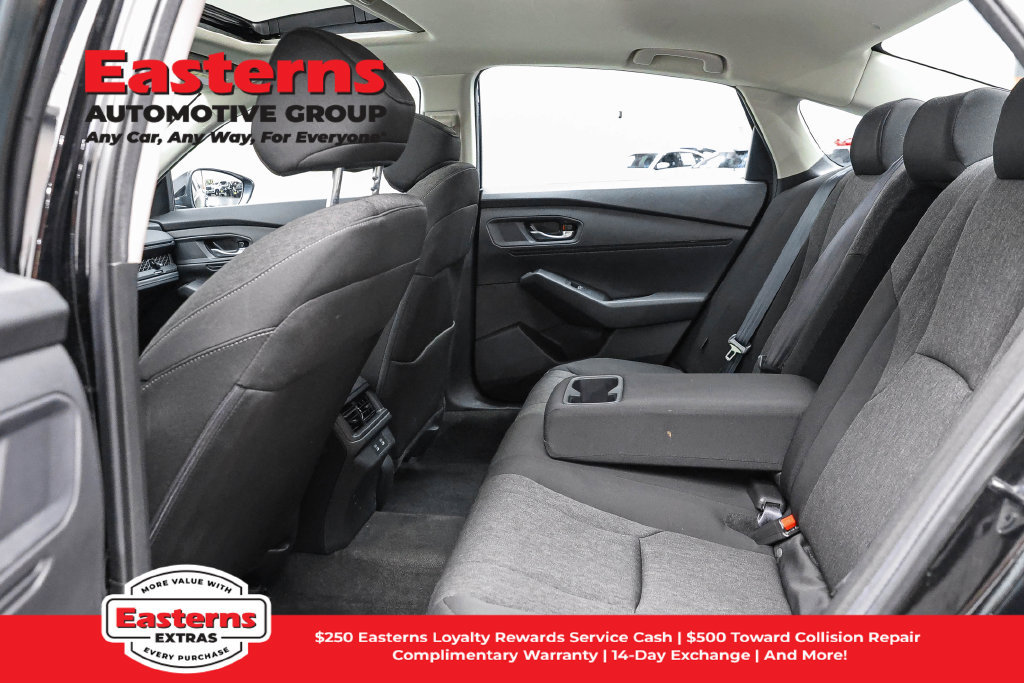 Used 2025 Honda Accord SE image 22