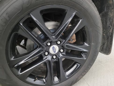 Used 2017 Ford Explorer XLT w/ Equipment Group 202A image 31