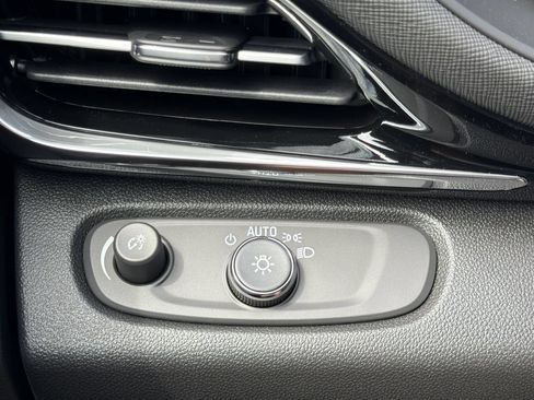 New 2026 Buick Envista Sport Touring w/ Convenience I Package FWD image 11