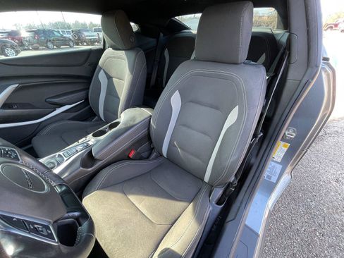 Used 2022 Chevrolet Camaro LT w/ RS Package image 9