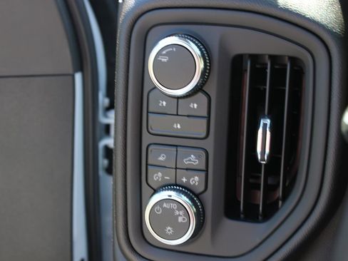 New 2026 GMC Sierra 2500 Pro w/ Convenience Package AWD/4WD image 21