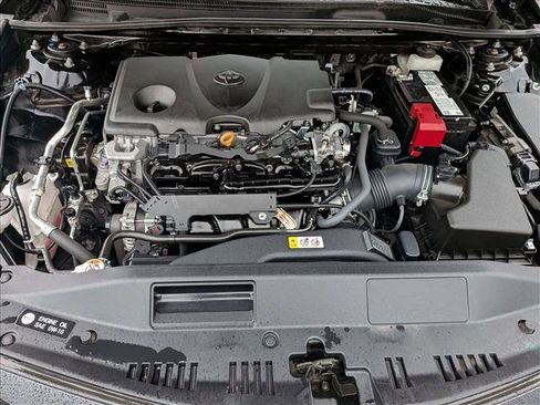 Certified 2021 Toyota Camry SE w/ Cold Weather Package image 22