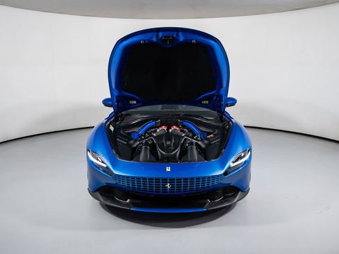 Used 2025 Ferrari Roma Spider image 9