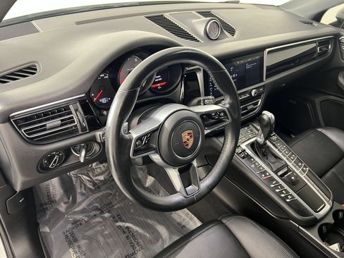 Used 2020 Porsche Macan S image 17