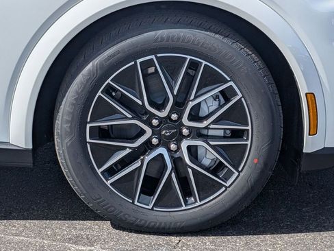 New 2025 Ford Mustang Mach-E Premium image 16