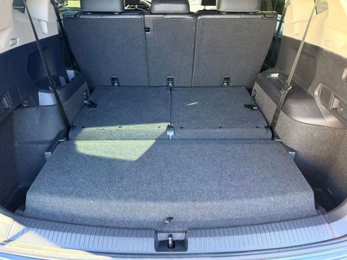 Used 2023 Volkswagen Tiguan SE image 20