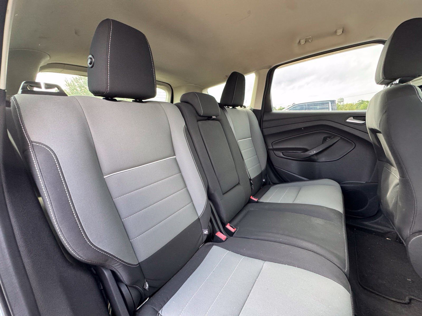 Used 2014 Ford Escape SE w/ Equipment Group 201A FWD image 29