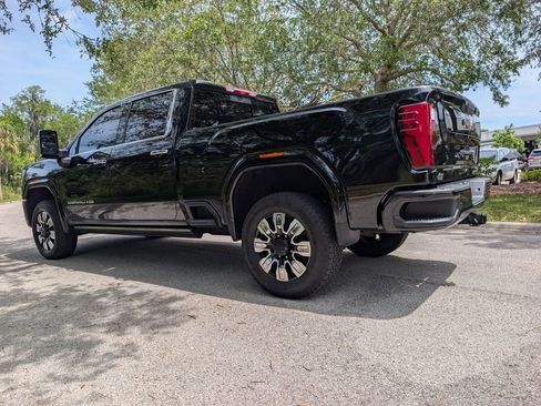 Used 2024 GMC Sierra 2500 Denali w/ Denali Reserve Package image 6