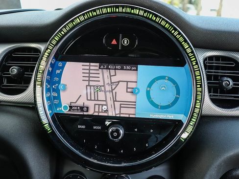 Used 2022 MINI Cooper S image 11