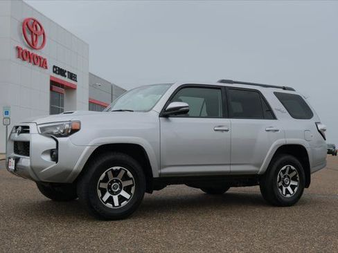 Certified 2021 Toyota 4Runner TRD Off-Road Premium w/ Moonroof Package AWD/4WD image 1
