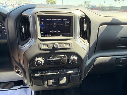 Used 2025 Chevrolet Silverado 1500 Custom AWD/4WD image 24