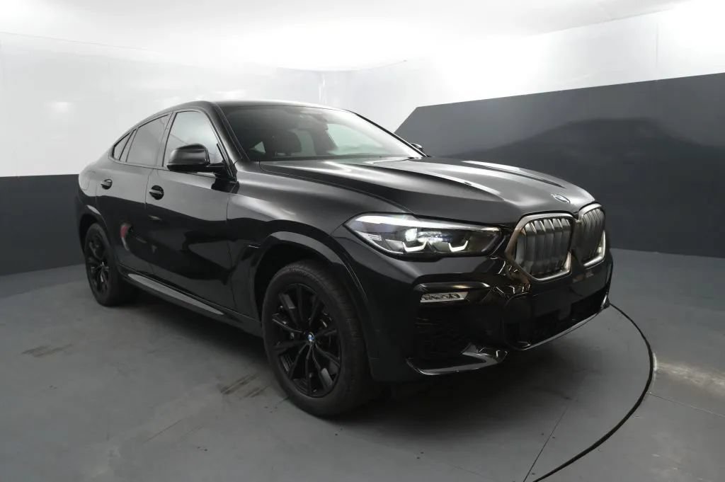 Used 2021 BMW X6 M50i AWD/4WD image 7