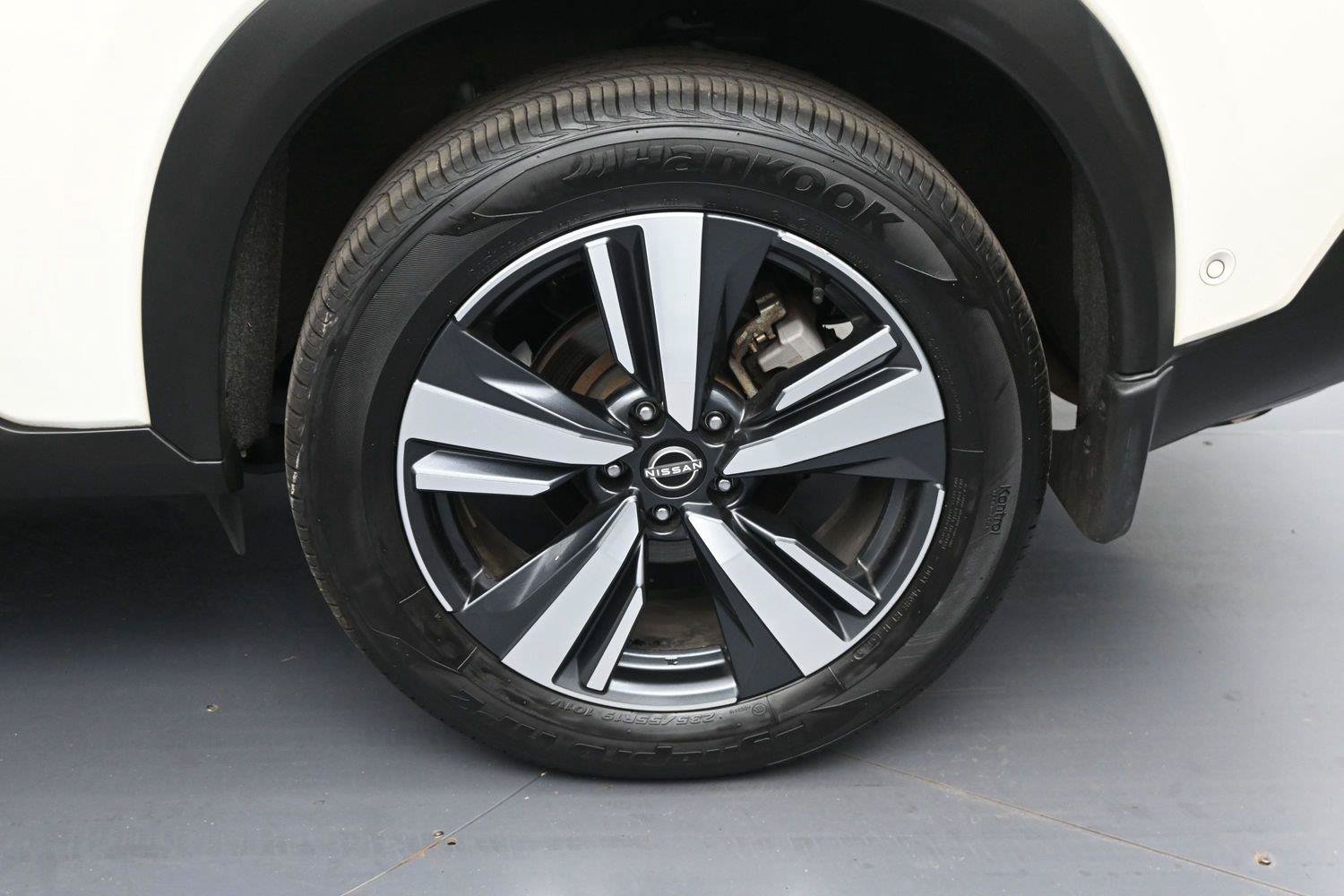 Used 2023 Nissan Rogue SL w/ SL Premium Package AWD/4WD image 10