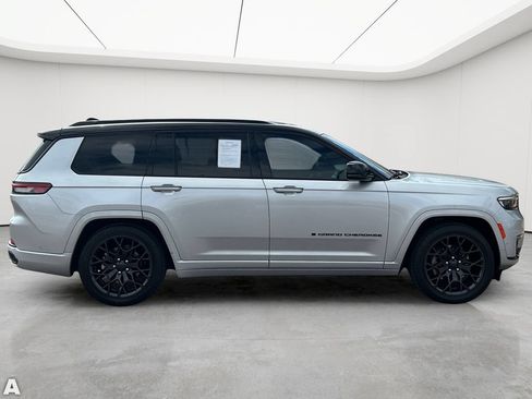 Certified 2023 Jeep Grand Cherokee L Summit w/ Advanced Protech Group IV AWD/4WD image 6