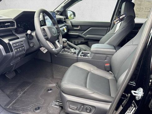 New 2026 Toyota 4Runner Limited AWD/4WD image 4