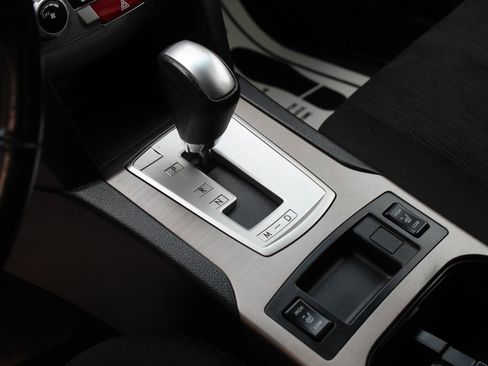 Used 2014 Subaru Outback 2.5i Premium image 22