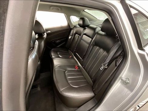 Used 2013 Buick Verano Leather FWD image 19