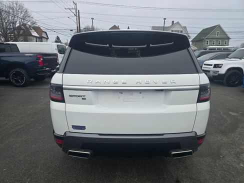 Used 2020 Land Rover Range Rover Sport HSE image 19