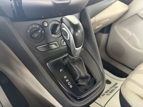 Used 2016 Ford Transit Connect XLT FWD image 18
