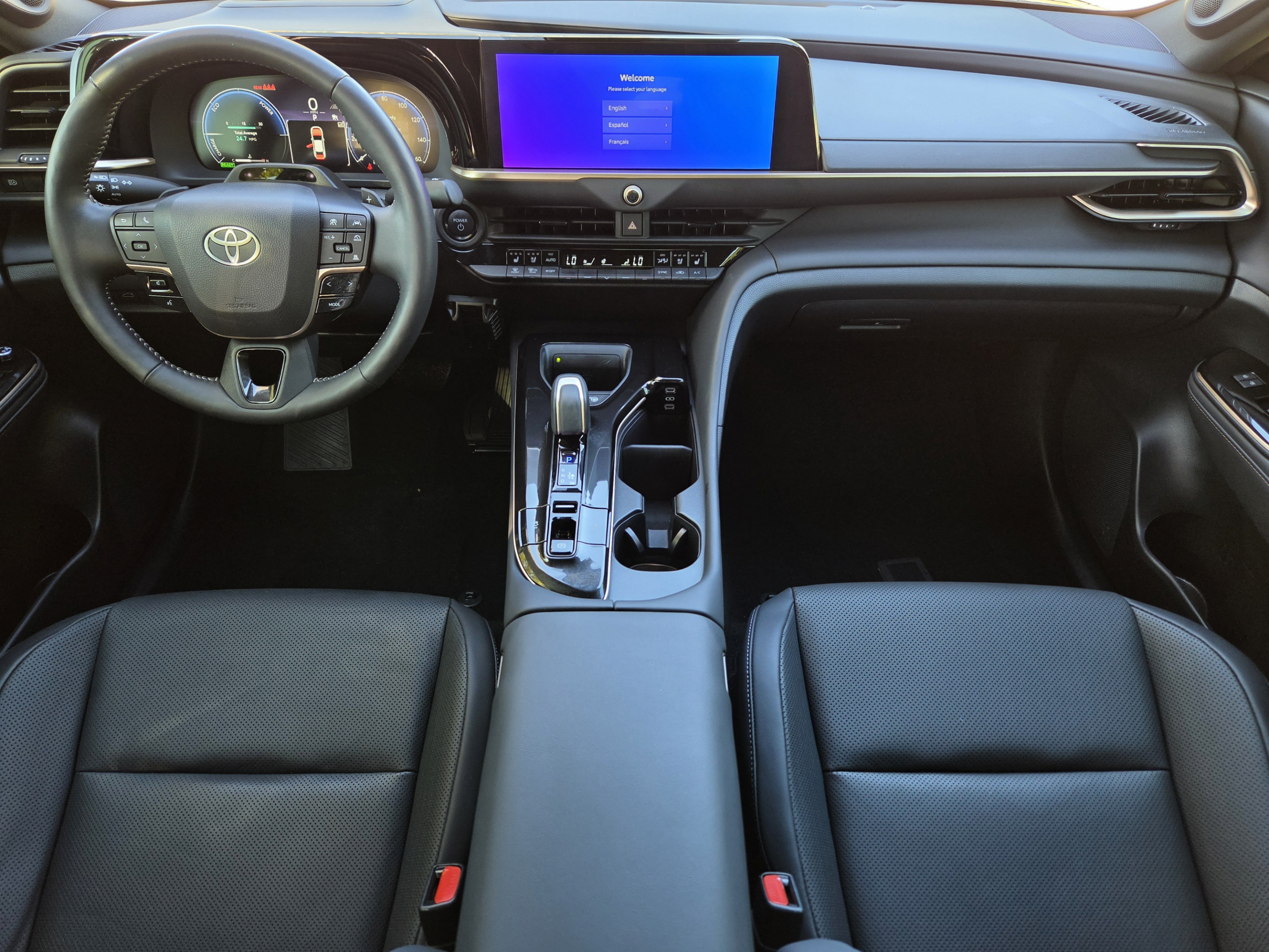 Used 2026 Toyota Crown Platinum AWD/4WD image 24