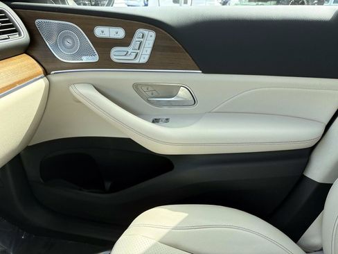 Certified 2024 Mercedes-Benz GLE 450 4MATIC image 25