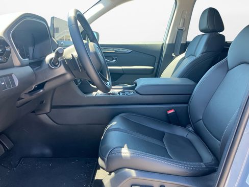 Used 2026 Honda Pilot EX-L image 11