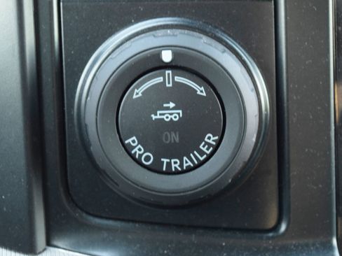 Certified 2023 Ford F150 Raptor w/ Raptor 37 Performance Package AWD/4WD image 16