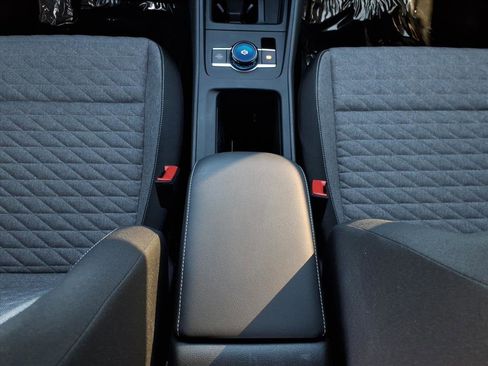 Certified 2025 Volkswagen Tiguan S image 23