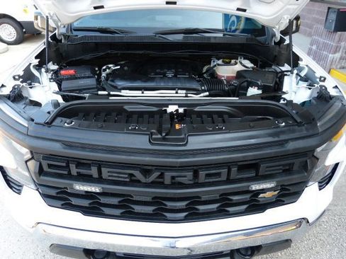 Used 2022 Chevrolet Silverado 1500 W/T w/ WT Value Package image 9