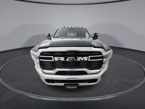 New 2026 RAM 2500 Tradesman AWD/4WD image 3
